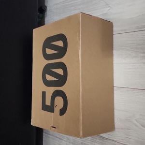 Empty yeezy box
